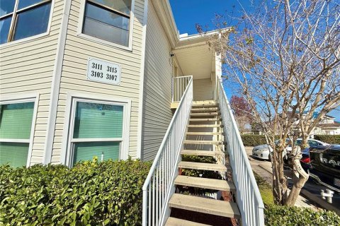 Condominio en Kissimmee, Florida, 3 dormitorios № 2230197