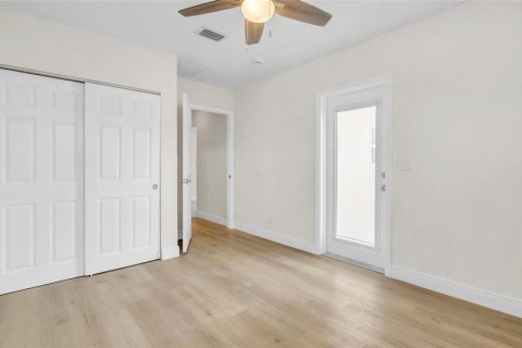 House in Saint Pete Beach, Florida 2 bedrooms, 104.42 sq.m. № 1684806 - photo 22