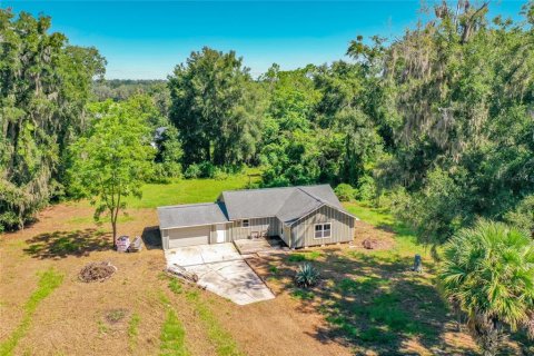 House in Summerfield, Florida 3 bedrooms, 116.13 sq.m. № 2353309