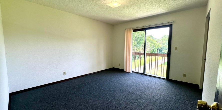 Appartement à Haverhill, Floride 2 chambres, 102.19 m2 № 1221572