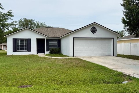 Casa en Poinciana, Florida 3 dormitorios, 135.27 m2 № 2094295