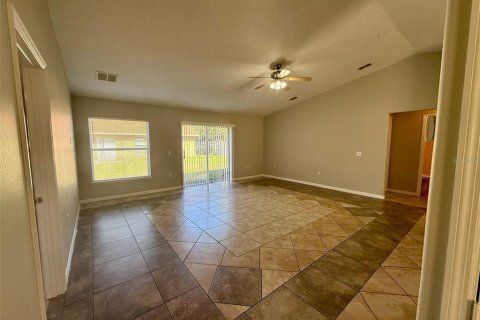 Casa en alquiler en Poinciana, Florida, 3 dormitorios, 135.27 m2 № 2094295 - foto 4