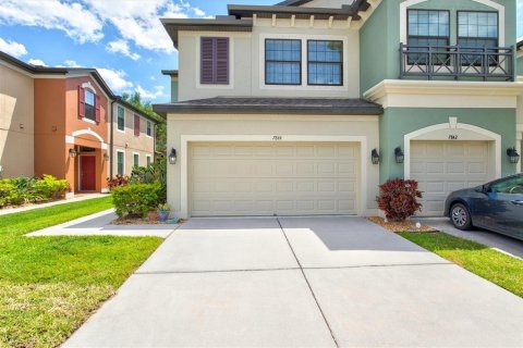 Adosado en venta en Bradenton, Florida, 3 dormitorios, 202.62 m2 № 1906629 - foto 2