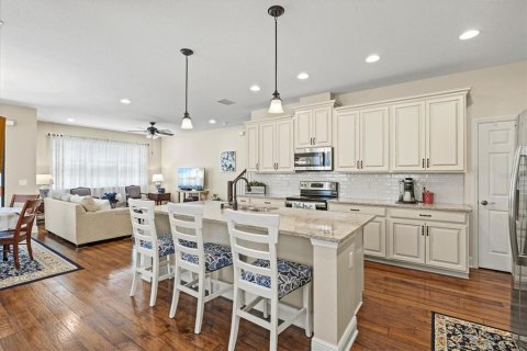 Adosado en venta en Bradenton, Florida, 3 dormitorios, 202.62 m2 № 1906629 - foto 5