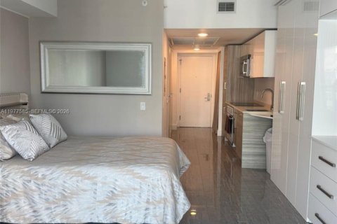 Copropriété à louer à Miami, Floride: 33.63 m2 № 2175070 - photo 3