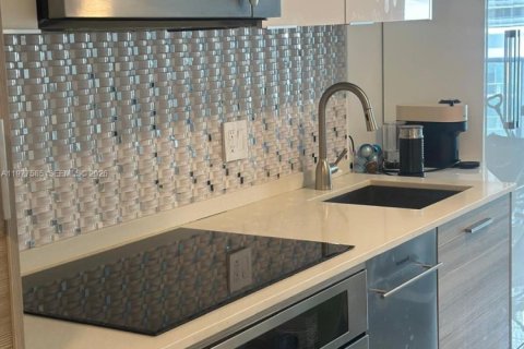 Copropriété à louer à Miami, Floride: 33.63 m2 № 2175070 - photo 11