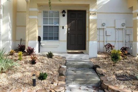 Townhouse in Tampa, Florida 2 bedrooms, 93.65 sq.m. № 2345232