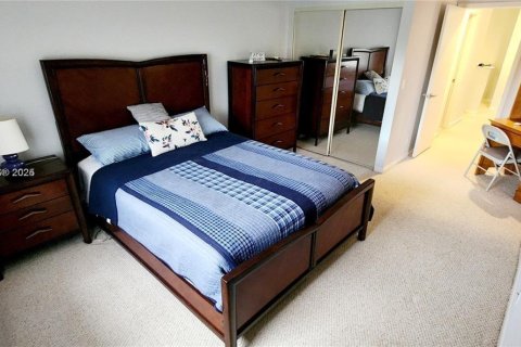Townhouse in Weston, Florida 3 bedrooms, 145.3 sq.m. № 1711664 - photo 23