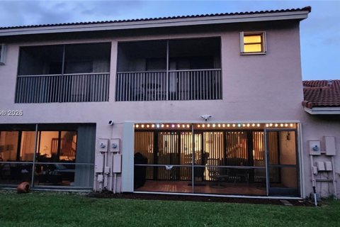 Townhouse in Weston, Florida 3 bedrooms, 145.3 sq.m. № 1711664 - photo 30