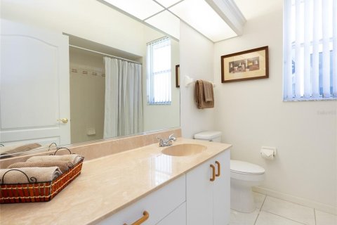 House in Sarasota, Florida 3 bedrooms, 223.34 sq.m. № 1804994 - photo 28
