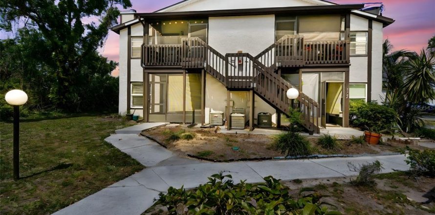 Condo in Bradenton, Florida, 2 bedrooms № 1609165