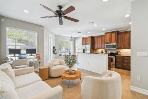 Townhouse in Orlando, Florida 2 bedrooms, 191.1 sq.m. № 1586355 - photo 20