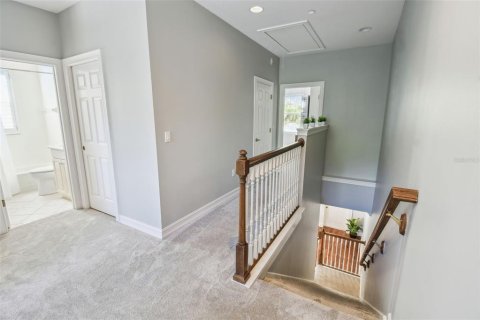 Townhouse in Orlando, Florida 2 bedrooms, 191.1 sq.m. № 1586355 - photo 27