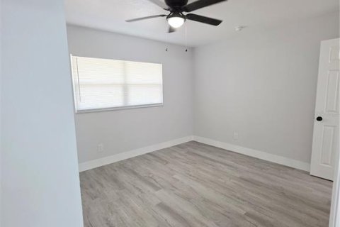 House in Tampa, Florida 4 bedrooms, 130.43 sq.m. № 1754763 - photo 22