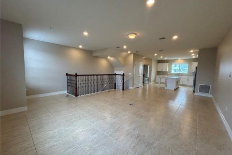 Townhouse in Orlando, Florida 3 bedrooms, 226.4 sq.m. № 1809946 - photo 12