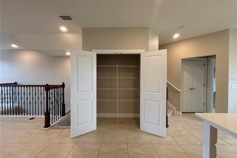 Townhouse in Orlando, Florida 3 bedrooms, 226.4 sq.m. № 1809946 - photo 23