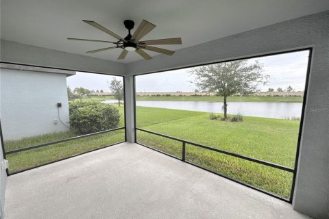 Villa ou maison à vendre à Parrish, Floride: 4 chambres, 203.83 m2 № 2415227 - photo 16