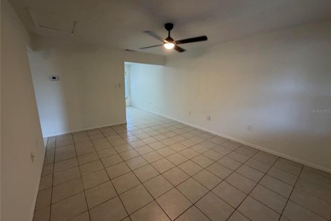 Apartment in Dunedin, Florida 2 bedrooms, 74.32 sq.m. № 2150566 - photo 10