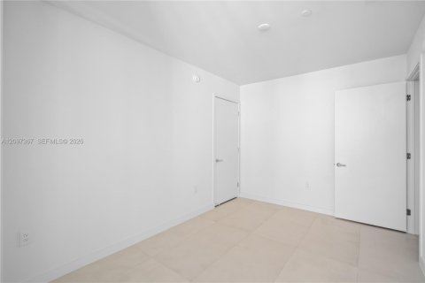 Condominio en alquiler en Miami, Florida, 2 dormitorios, 121.05 m2 № 2394465 - foto 22
