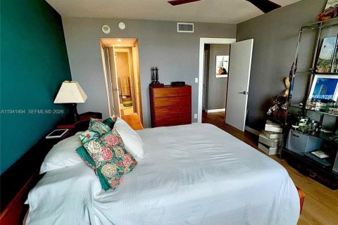 Снять в аренду кондоминиум в Норт-Майами, Флорида 1 спальня, 79.62м2, № 1998619 - фото 8