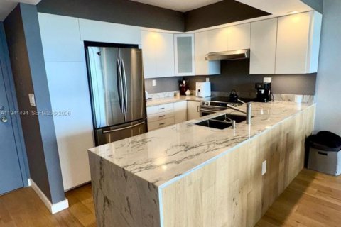 Кондоминиум с 1 спальней в Норт-Майами, Флорида № 1998619