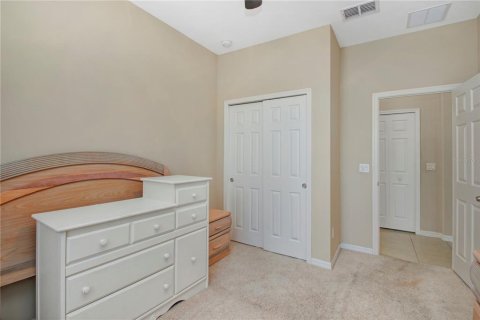 House in Oviedo, Florida 5 bedrooms, 236.81 sq.m. № 2215105 - photo 25