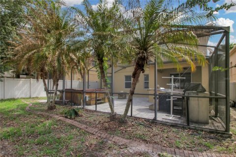 House in Oviedo, Florida 5 bedrooms, 236.81 sq.m. № 2215105 - photo 7