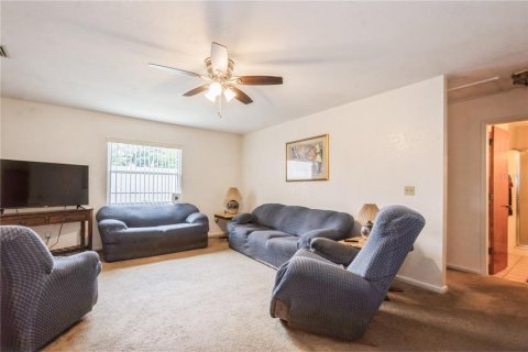 House in Saint Petersburg, Florida 3 bedrooms, 169.64 sq.m. № 1815765 - photo 27