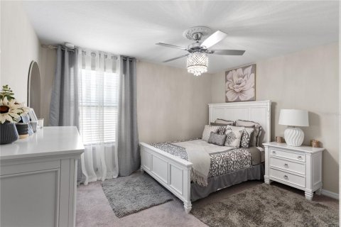 House in Wimauma, Florida 5 bedrooms, 224.36 sq.m. № 2092269 - photo 27