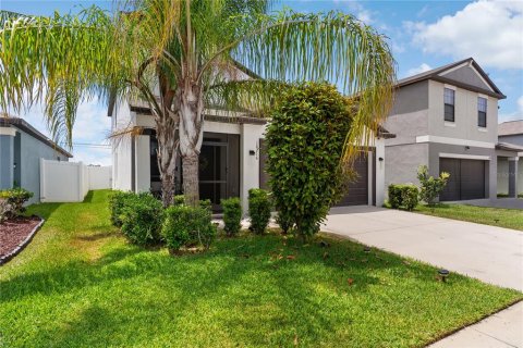 House in Wimauma, Florida 5 bedrooms, 224.36 sq.m. № 2092269 - photo 4