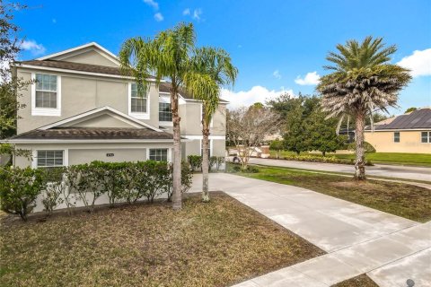 House in Mount Dora, Florida 5 bedrooms, 336.86 sq.m. № 2214281 - photo 7