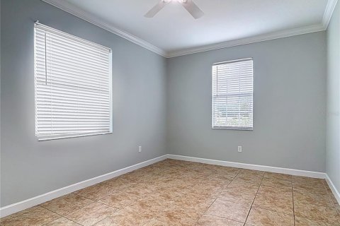 House in Mount Dora, Florida 5 bedrooms, 336.86 sq.m. № 2214281 - photo 19