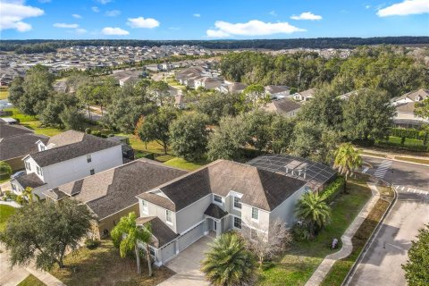 House in Mount Dora, Florida 5 bedrooms, 336.86 sq.m. № 2214281 - photo 4