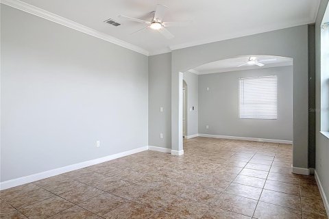House in Mount Dora, Florida 5 bedrooms, 336.86 sq.m. № 2214281 - photo 12