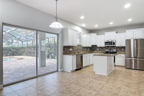 House in Mount Dora, Florida 5 bedrooms, 336.86 sq.m. № 2214281 - photo 30