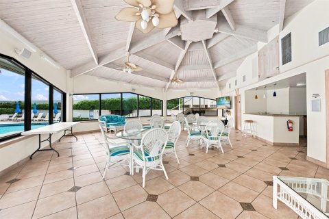 Copropriété à vendre à South Palm Beach, Floride: 2 chambres, 139.17 m2 № 2301682 - photo 30