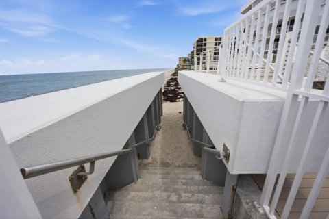 Copropriété à vendre à South Palm Beach, Floride: 2 chambres, 139.17 m2 № 2301682 - photo 26