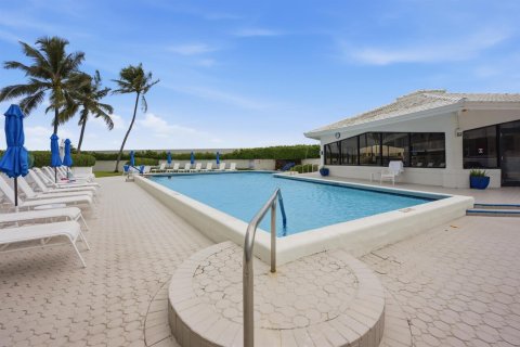 Copropriété à vendre à South Palm Beach, Floride: 2 chambres, 139.17 m2 № 2301682 - photo 22