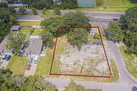Commercial property in Tampa, Florida 44.59 sq.m. № 1167631 - photo 9