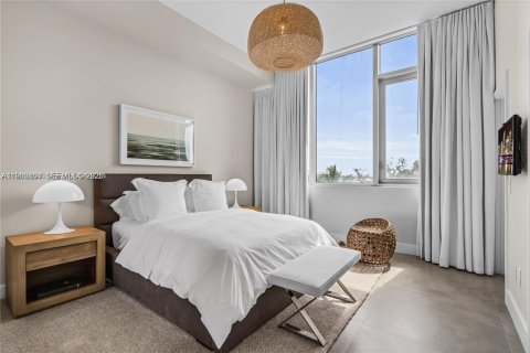 Снять в аренду кондоминиум в Майами, Флорида 4 спальни, 310.39м2, № 2080941 - фото 28