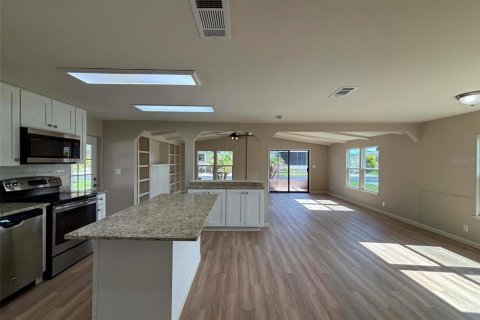 Appartement à louer à Lake Alfred, Floride: 2 chambres, 101.45 m2 № 2099942 - photo 11