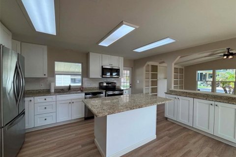Appartement à louer à Lake Alfred, Floride: 2 chambres, 101.45 m2 № 2099942 - photo 9