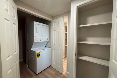 Appartement à louer à Lake Alfred, Floride: 2 chambres, 101.45 m2 № 2099942 - photo 17