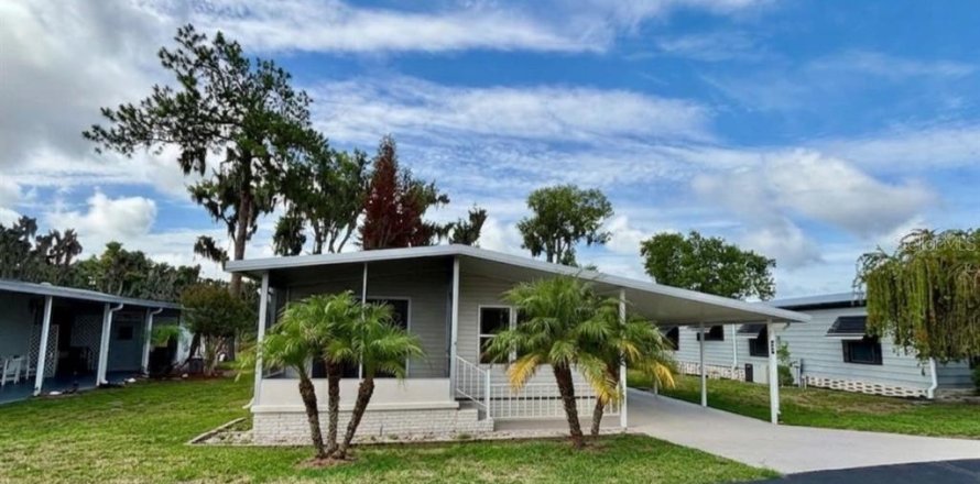 Appartement à Lake Alfred, Floride 2 chambres, 101.45 m2 № 2099942