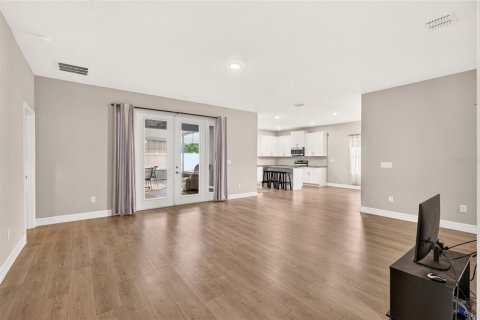 Casa en venta en Ocala, Florida, 4 dormitorios, 194.72 m2 № 2381075 - foto 3
