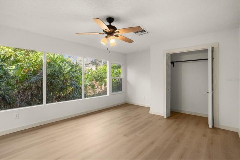 House in Parrish, Florida 2 bedrooms, 223.8 sq.m. № 2219207 - photo 23