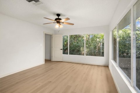 House in Parrish, Florida 2 bedrooms, 223.8 sq.m. № 2219207 - photo 24