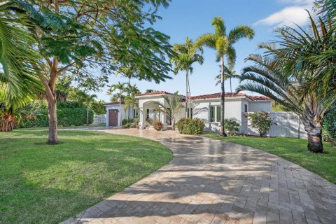 Villa ou maison à vendre à Fort Lauderdale, Floride: 4 chambres, 238.85 m2 № 2089618 - photo 2