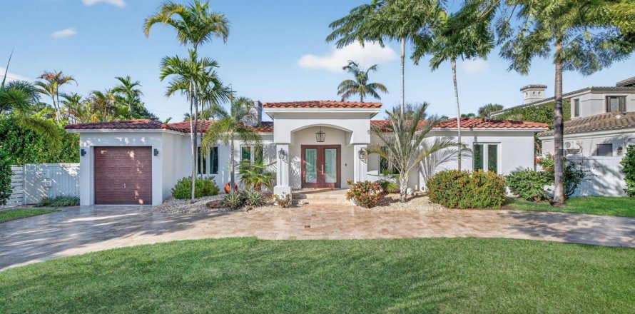 Villa ou maison à Fort Lauderdale, Floride 4 chambres, 238.85 m2 № 2089618