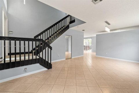 House in Lake Worth, Florida 3 bedrooms, 172.43 sq.m. № 1686139 - photo 25